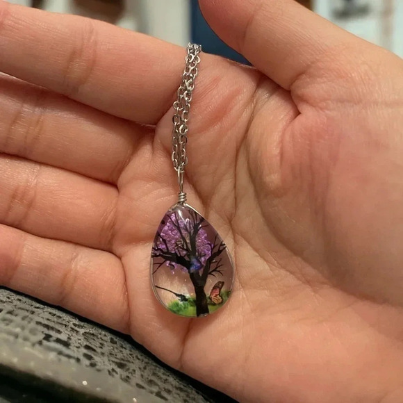 Resin Flower Pressed & Tree Tear Drop Pendant Charm Stainless Steel Necklace - Picture 1 of 3